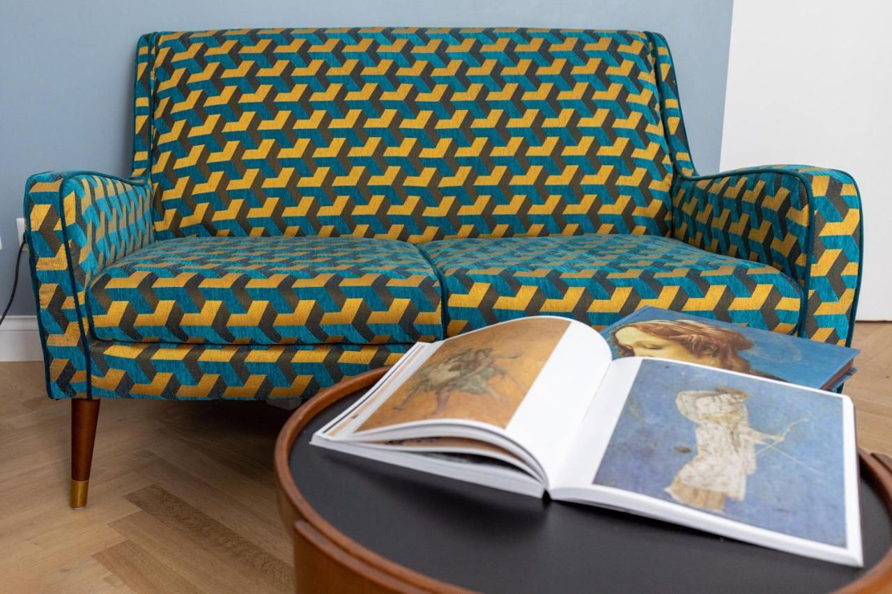 As Feel - Iconic Monti Design * Rom